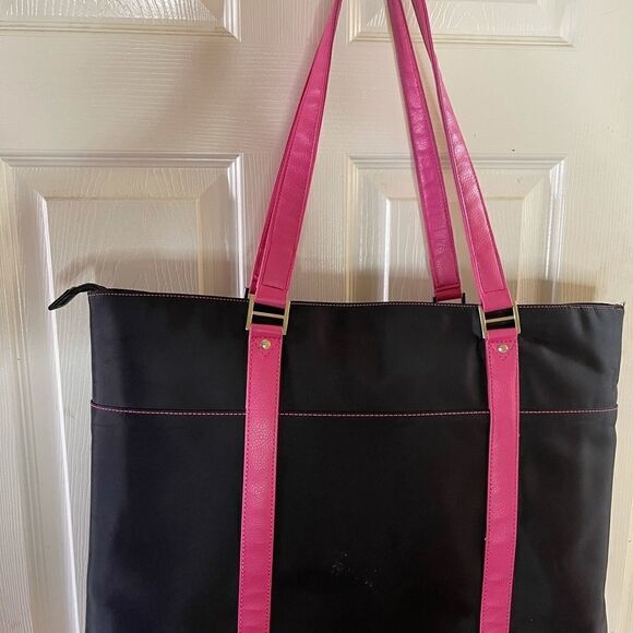 Mobile Edge versatile micro fiber  black and pink notebook / Tote . - Picture 5 of 15